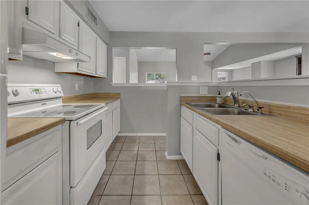 2800 Longmire Drive #58 College Station, TX 77845