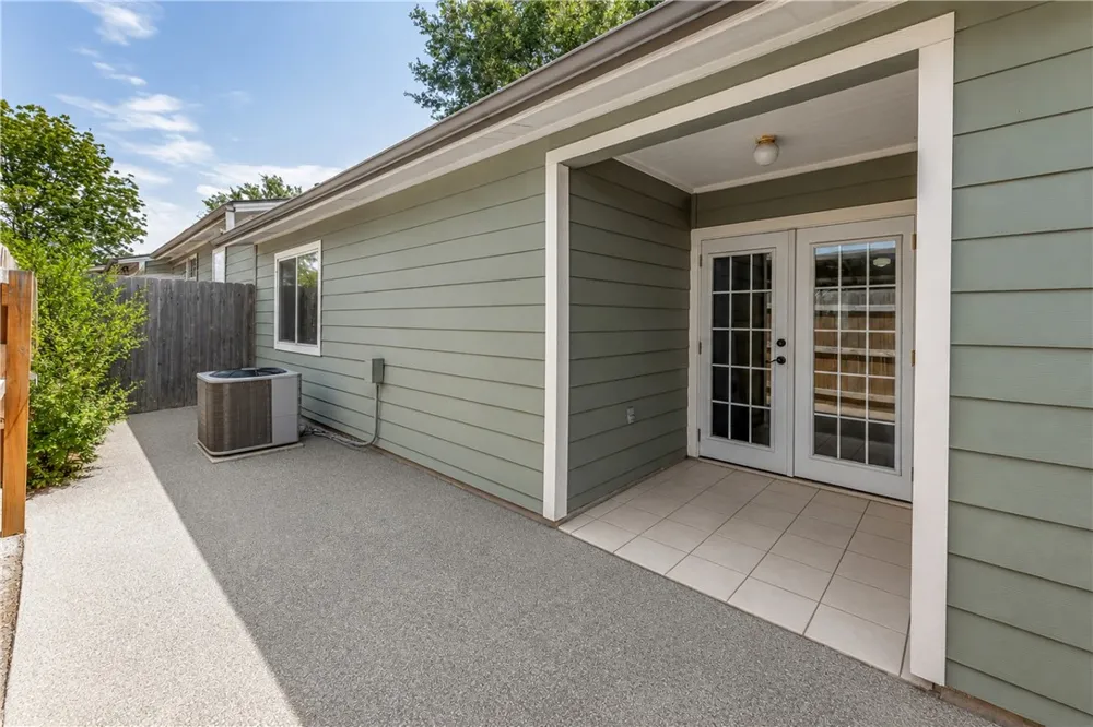 2800 Longmire Drive #58 College Station, TX 77845