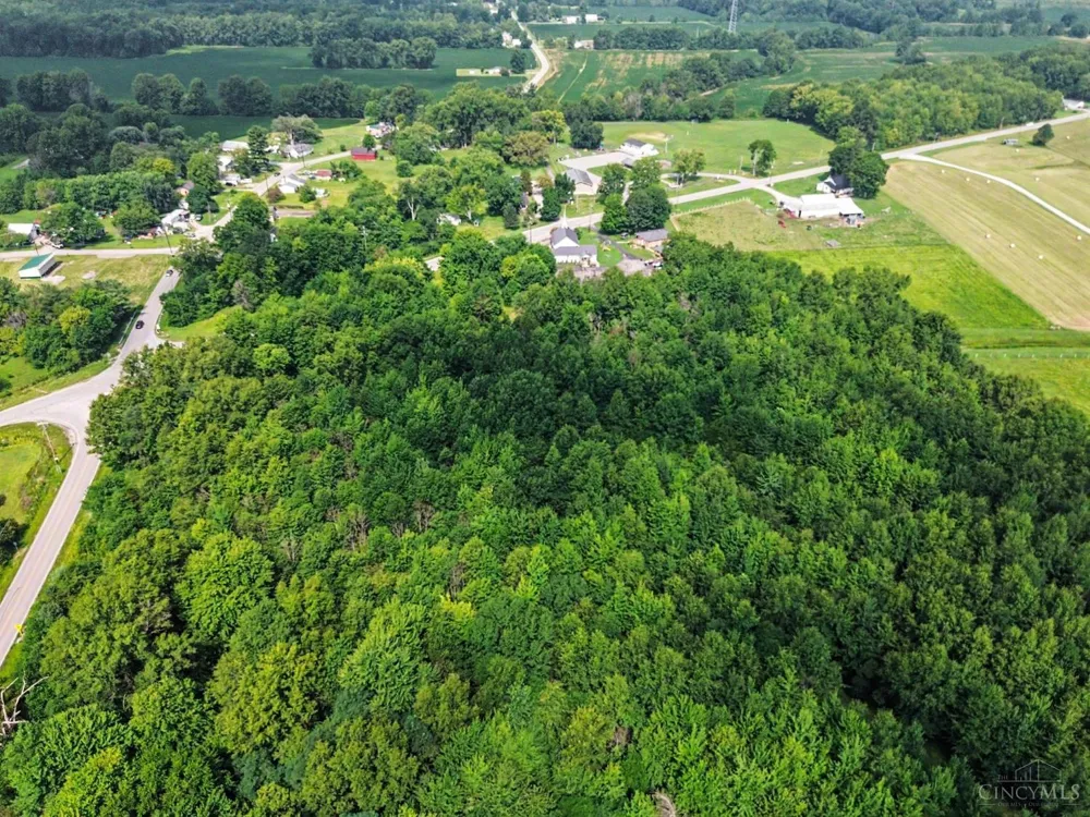 8 Greenbush East Road Green, OH 45154