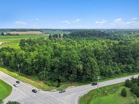 8 Greenbush East Road
