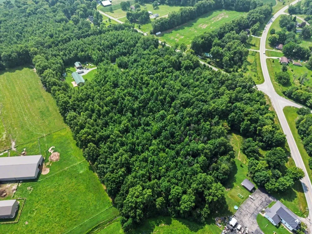 8 Greenbush East Road Green, OH 45154