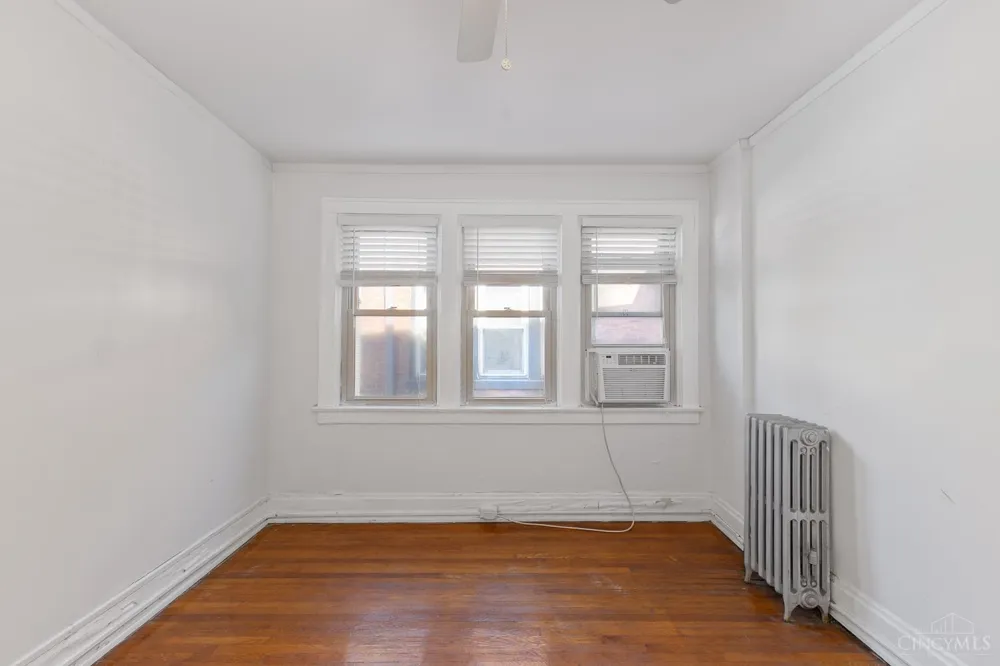 3096 Madison Road #9 Cincinnati, OH 45209