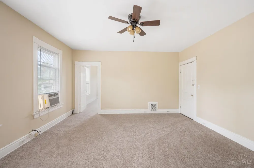 3223 Bach Avenue #4 Cincinnati, OH 45209
