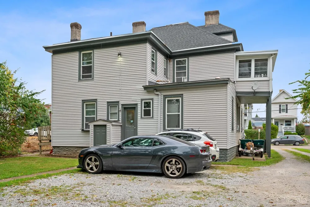 3223 Bach Avenue #4 Cincinnati, OH 45209