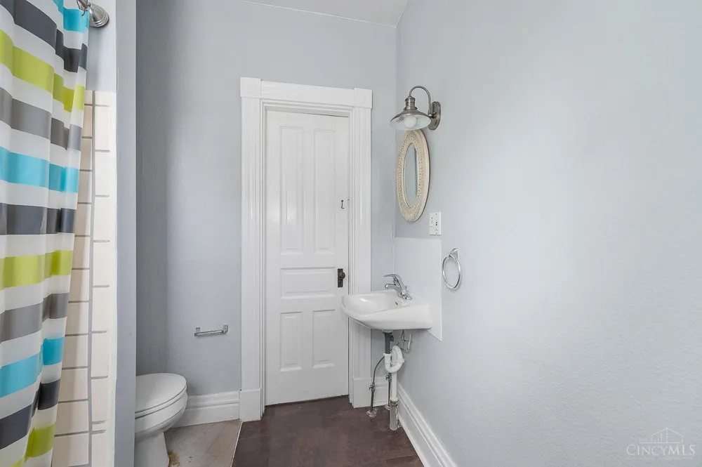 3223 Bach Avenue #4 Cincinnati, OH 45209
