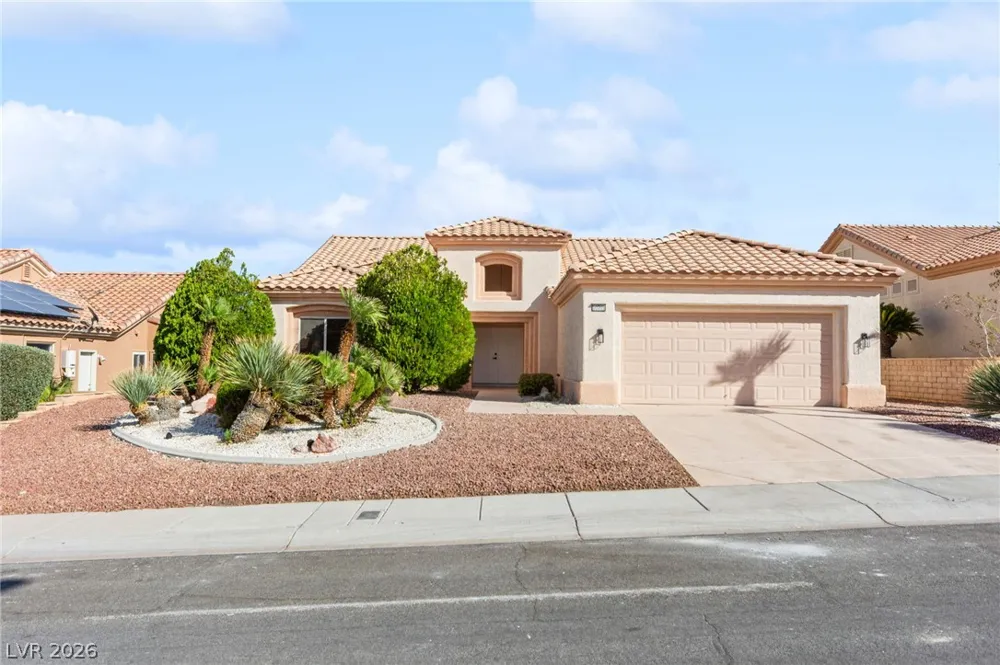 10701 Back Plains Drive Las Vegas, NV 89134