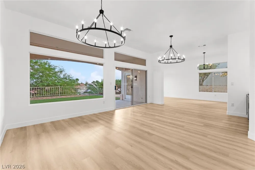 10701 Back Plains Drive Las Vegas, NV 89134