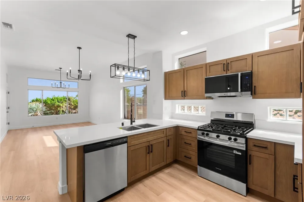 10701 Back Plains Drive Las Vegas, NV 89134