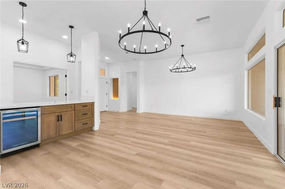 10701 Back Plains Drive Las Vegas, NV 89134