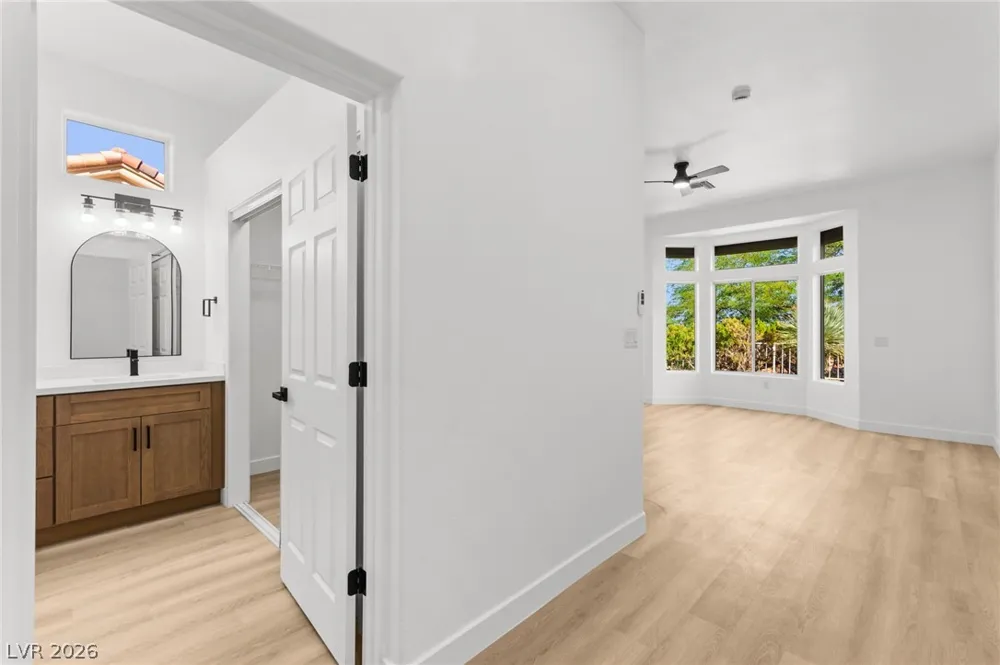 10701 Back Plains Drive Las Vegas, NV 89134