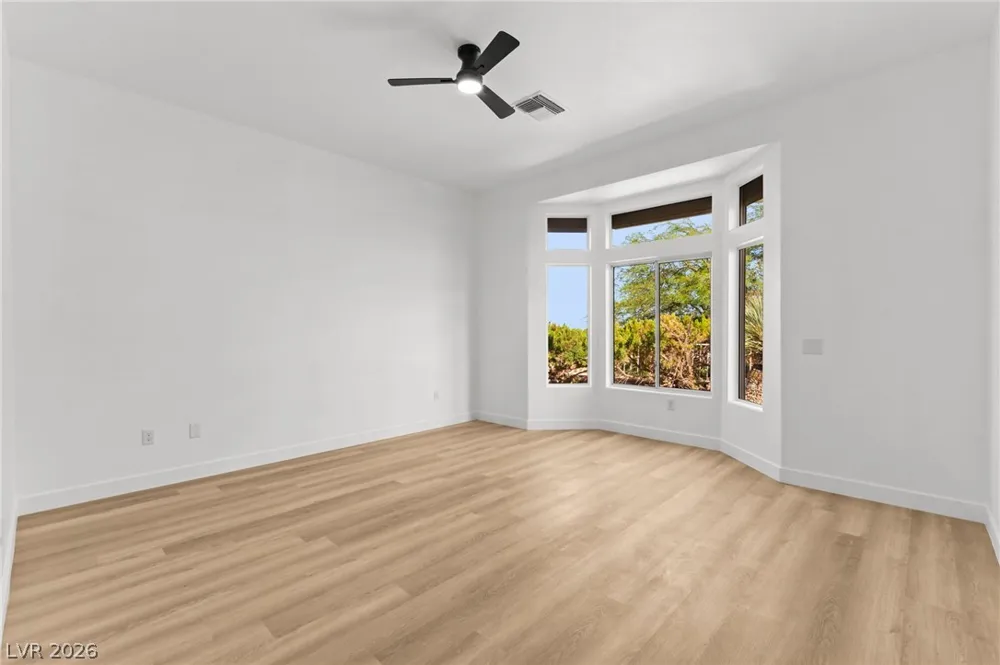 10701 Back Plains Drive Las Vegas, NV 89134