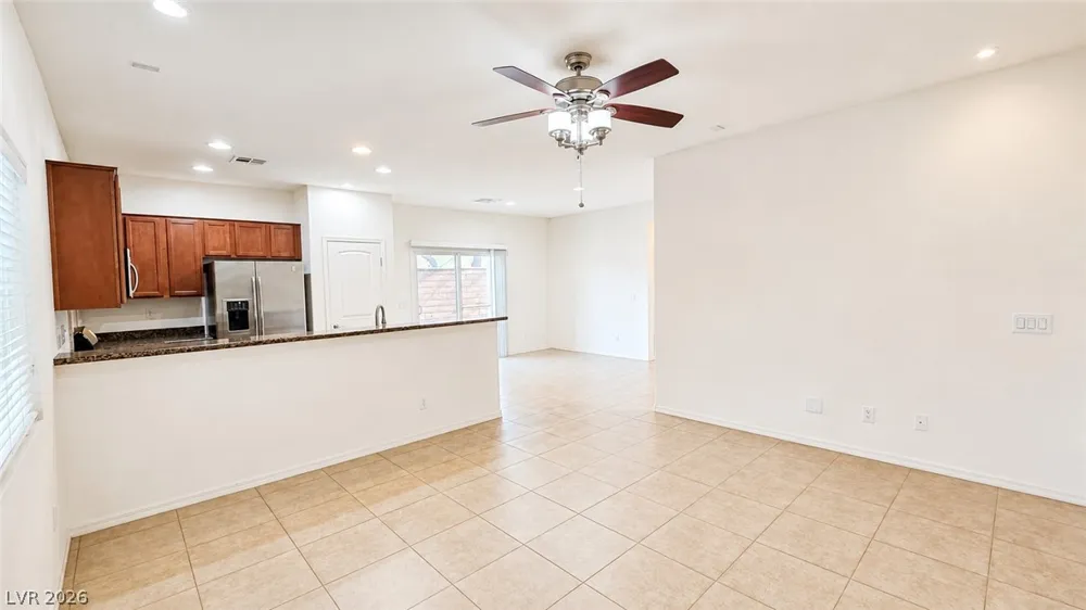 8644 Abbey Dell Avenue Las Vegas, NV 89178