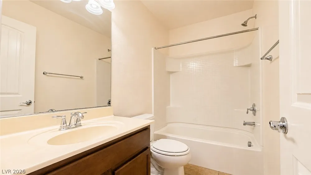 8644 Abbey Dell Avenue Las Vegas, NV 89178