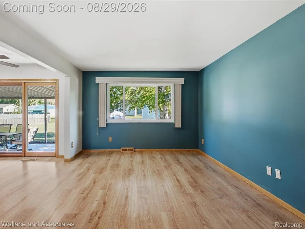 411 Sandpiper Lane Marysville City, MI 48040