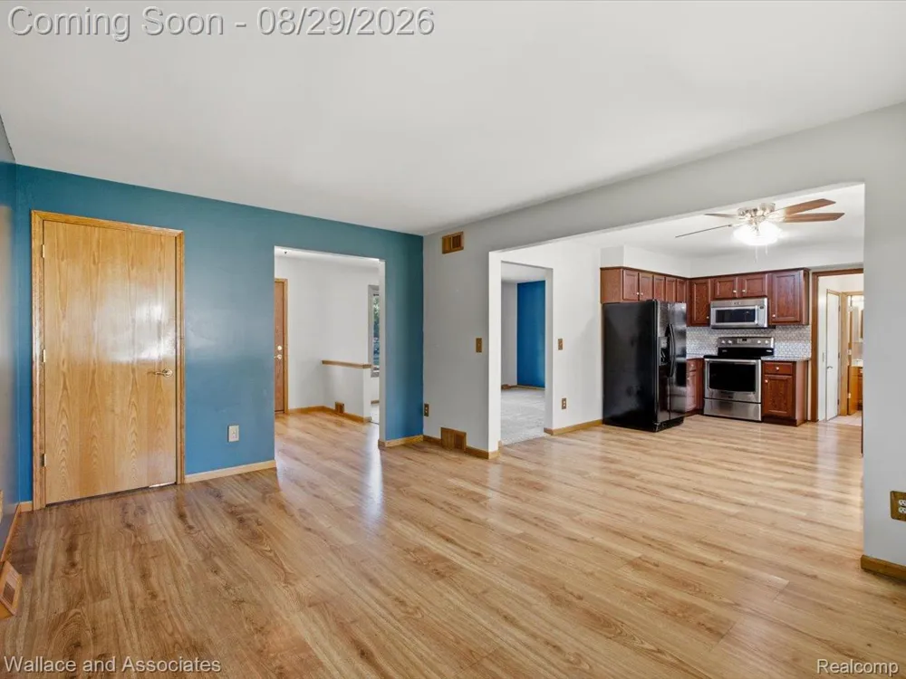 411 Sandpiper Lane Marysville City, MI 48040