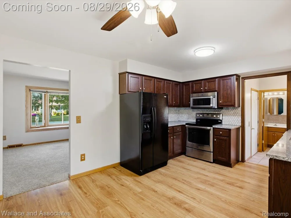 411 Sandpiper Lane Marysville City, MI 48040