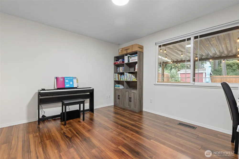 6009 190th Avenue E Lake Tapps, WA 98391
