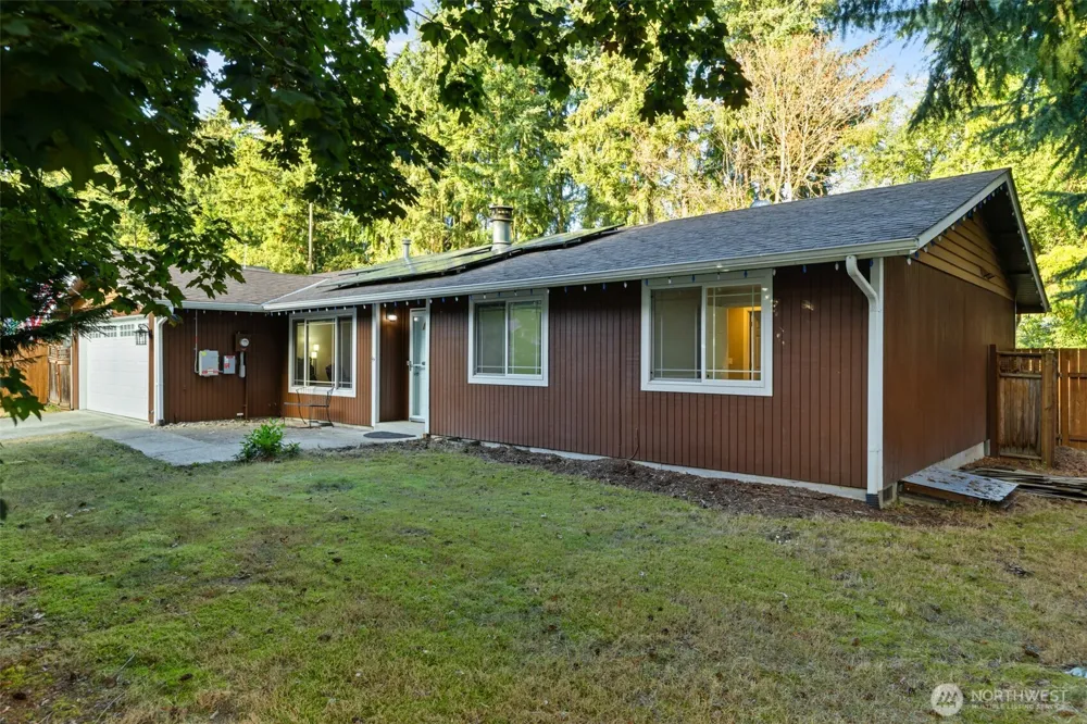 6009 190th Avenue E Lake Tapps, WA 98391