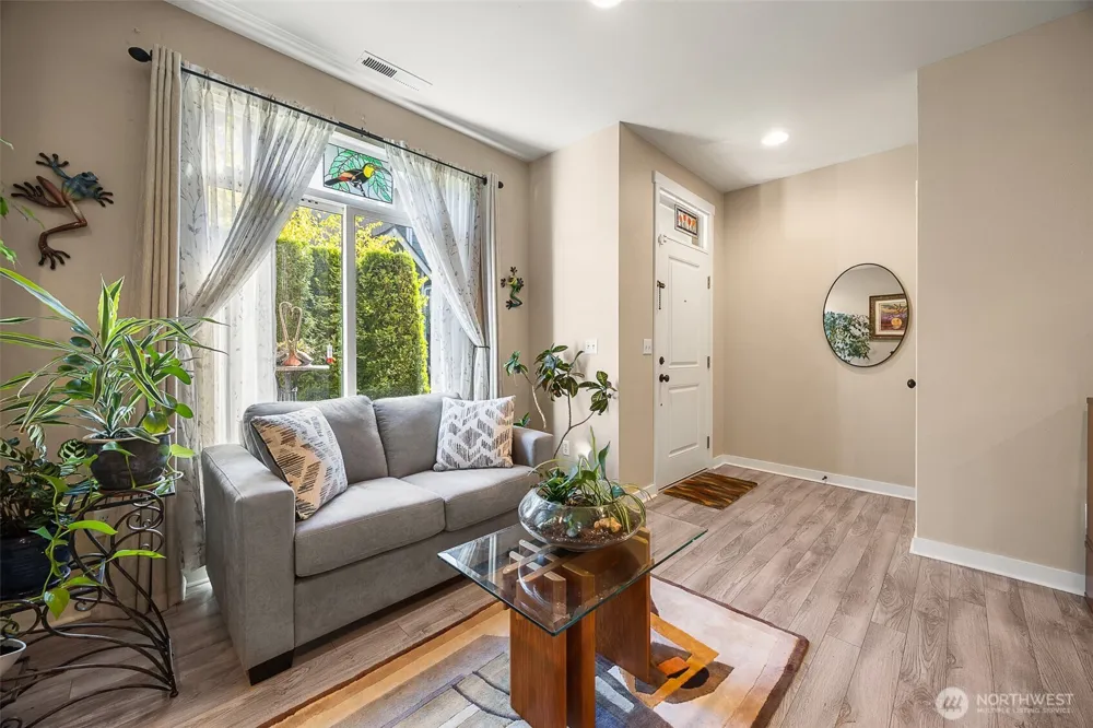 13914 North Pointe Circle #C Mill Creek, WA 98012