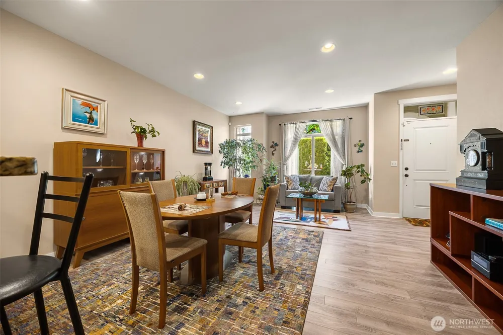 13914 North Pointe Circle #C Mill Creek, WA 98012