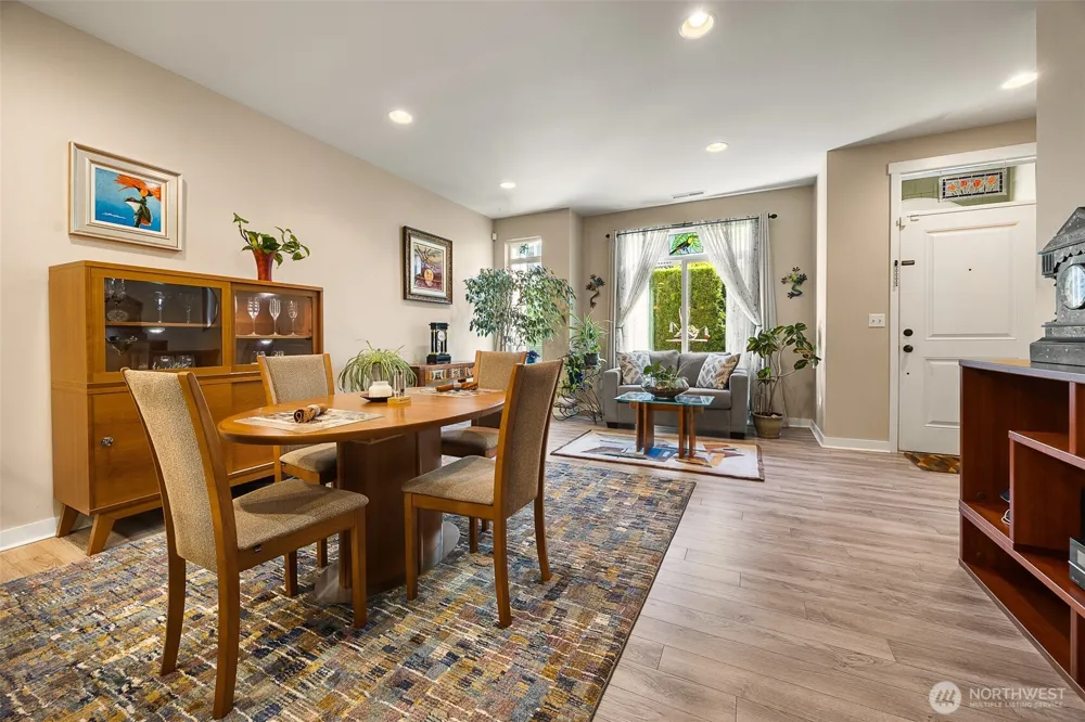 13914 North Pointe Circle #C Mill Creek, WA 98012