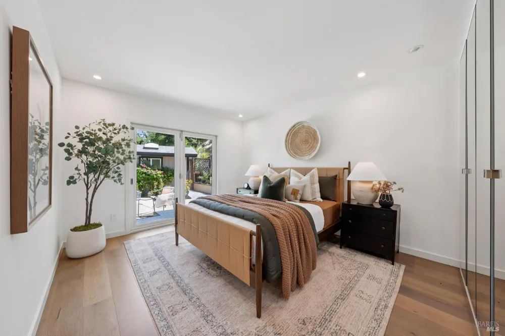 211 Fairway Drive Novato, CA 94949