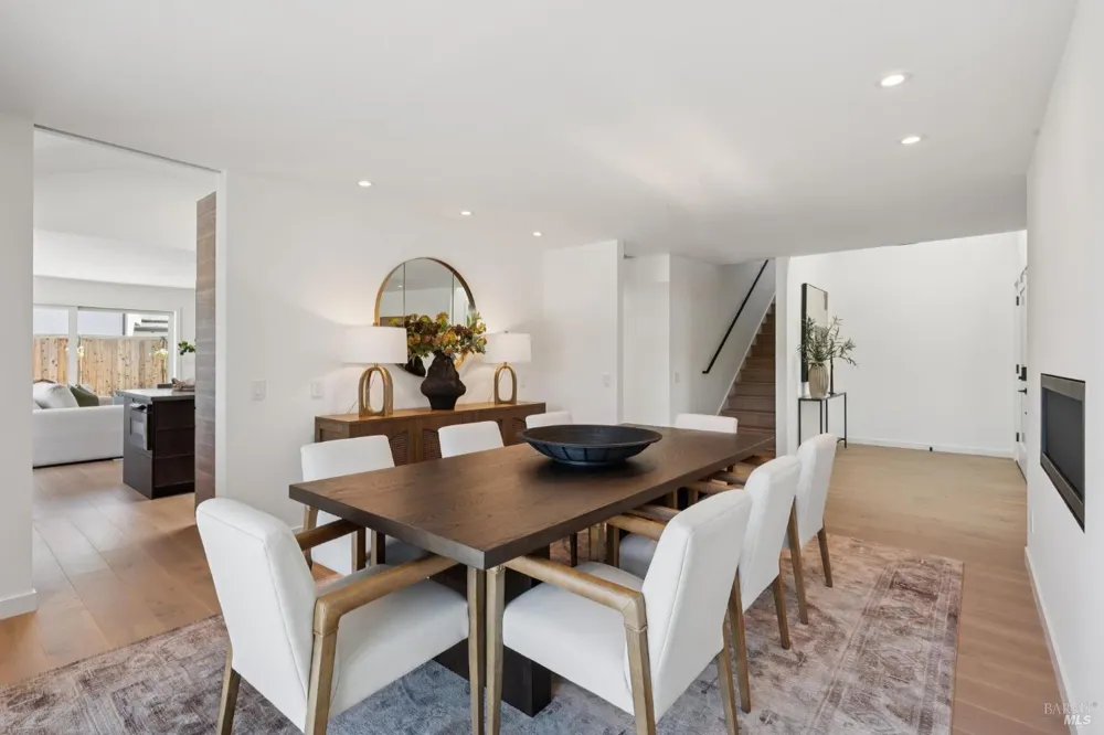 211 Fairway Drive Novato, CA 94949