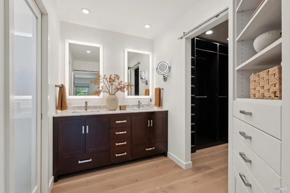 211 Fairway Drive Novato, CA 94949