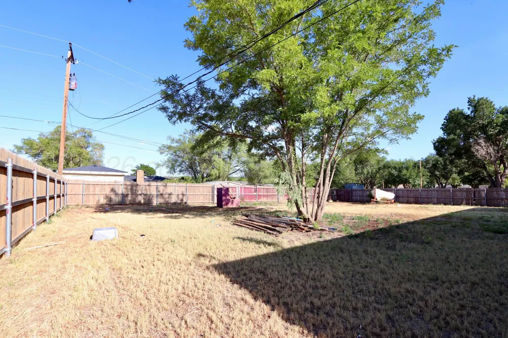 2102 HUGHES STREET Amarillo, TX 79107