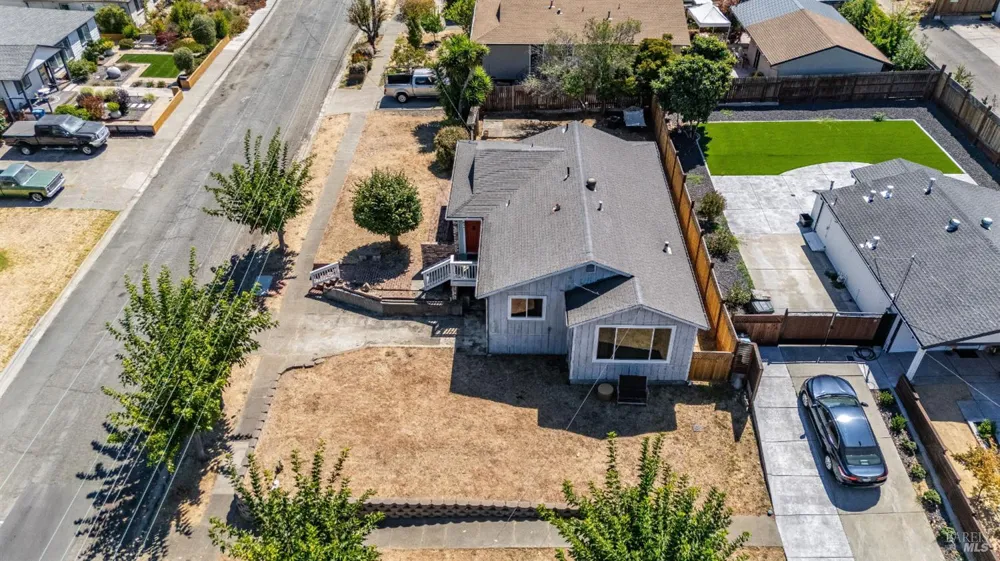836 W 8th Street Benicia, CA 94510