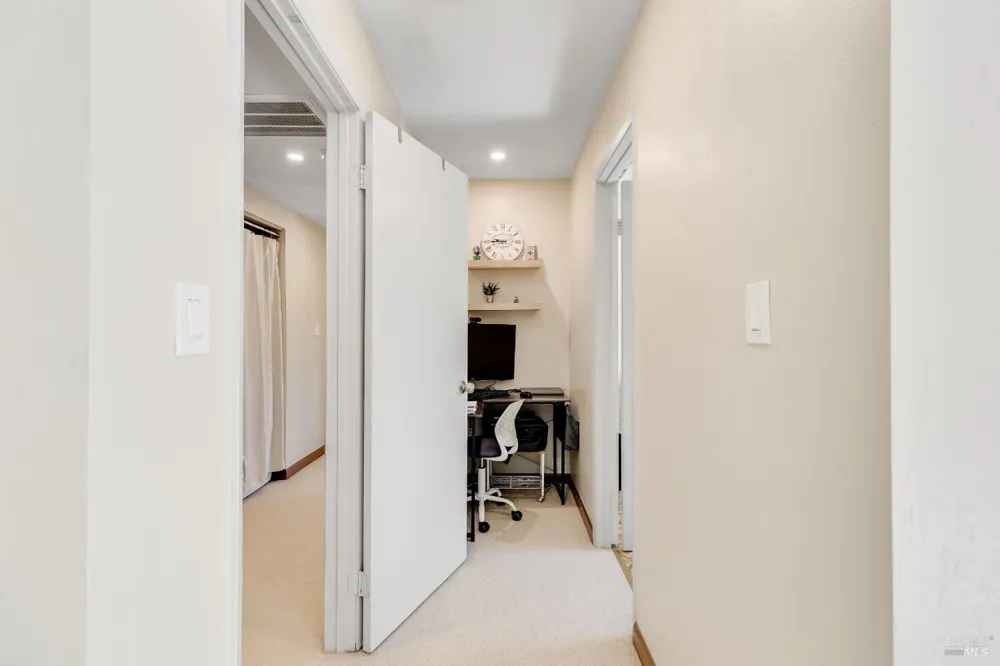 836 W 8th Street Benicia, CA 94510