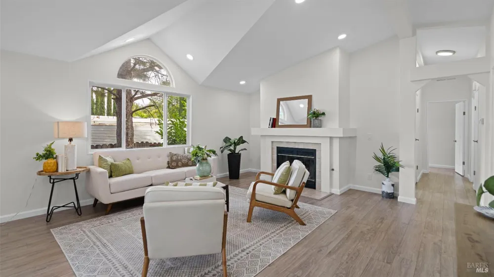 30 Goya Drive Fairfield, CA 94534