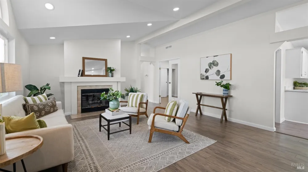 30 Goya Drive Fairfield, CA 94534