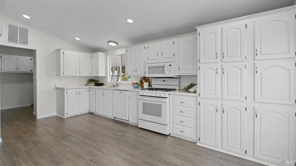 30 Goya Drive Fairfield, CA 94534