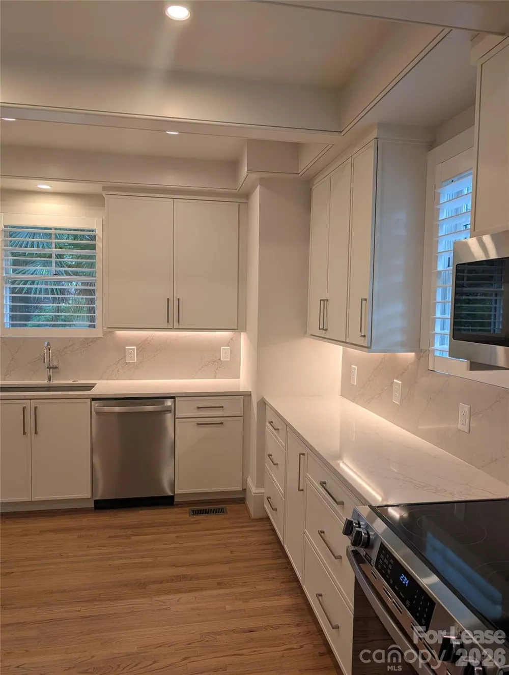 923 Henley Place Charlotte, NC 28207