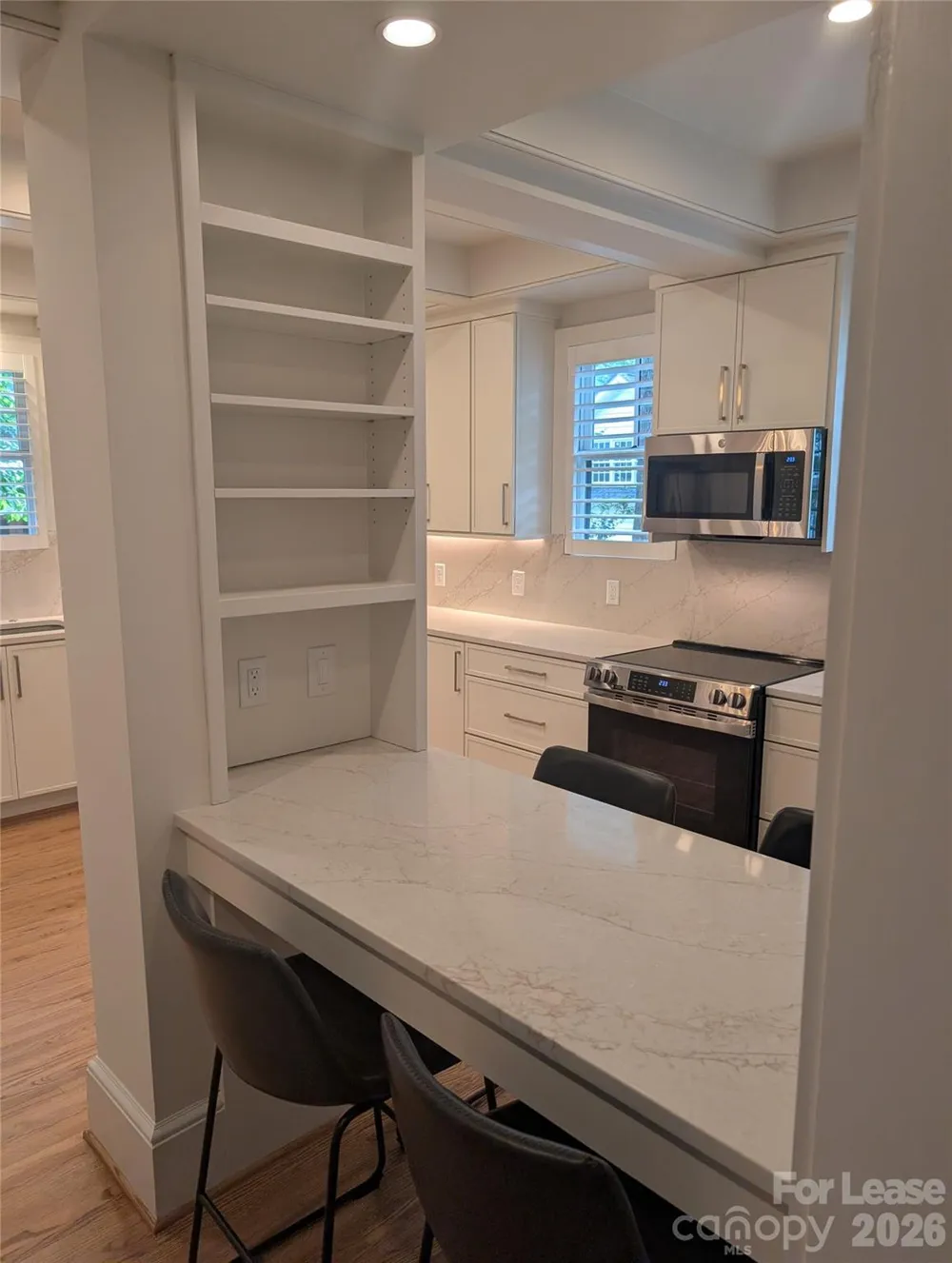 923 Henley Place Charlotte, NC 28207