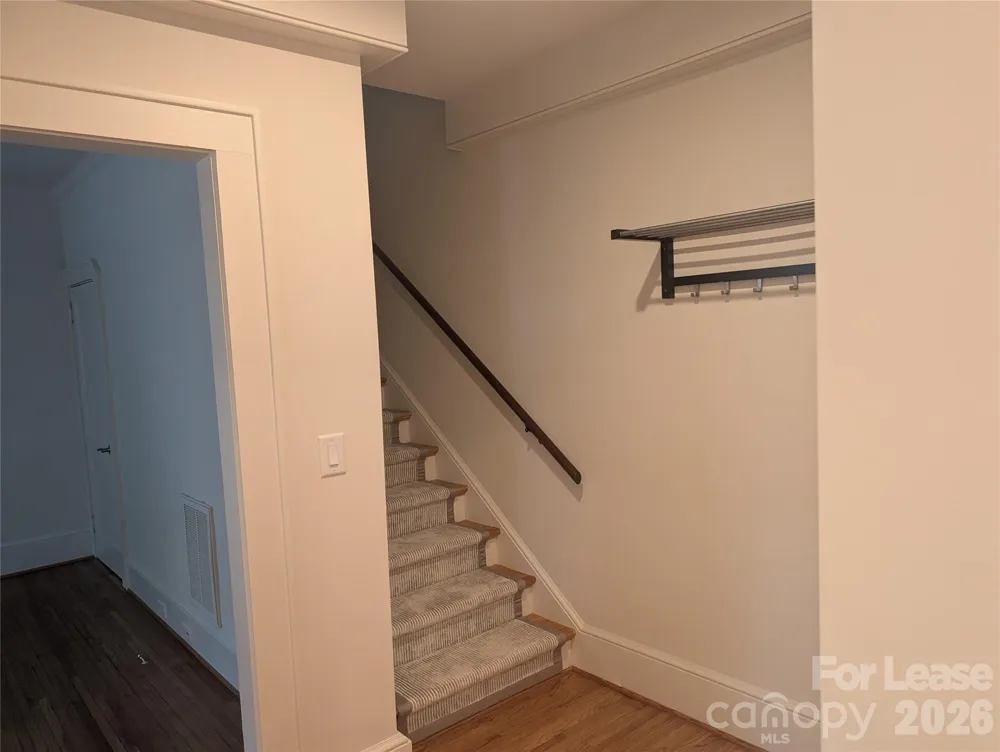 923 Henley Place Charlotte, NC 28207
