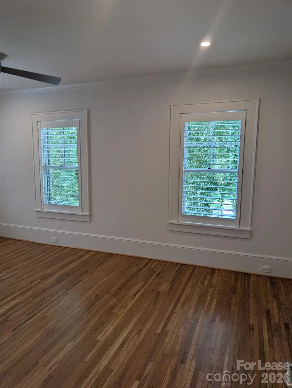 923 Henley Place Charlotte, NC 28207