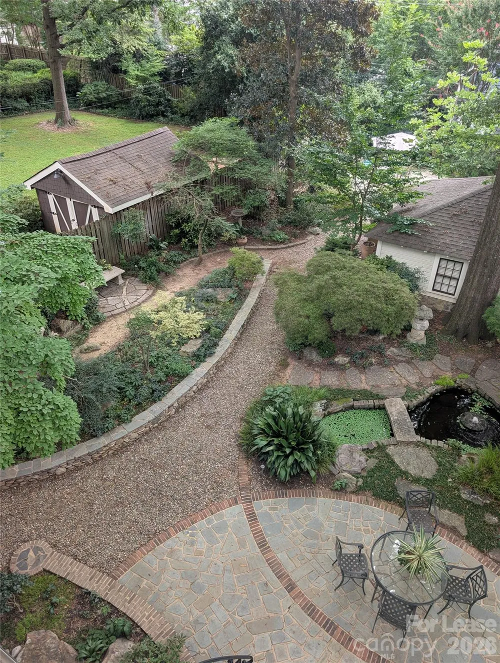 923 Henley Place Charlotte, NC 28207
