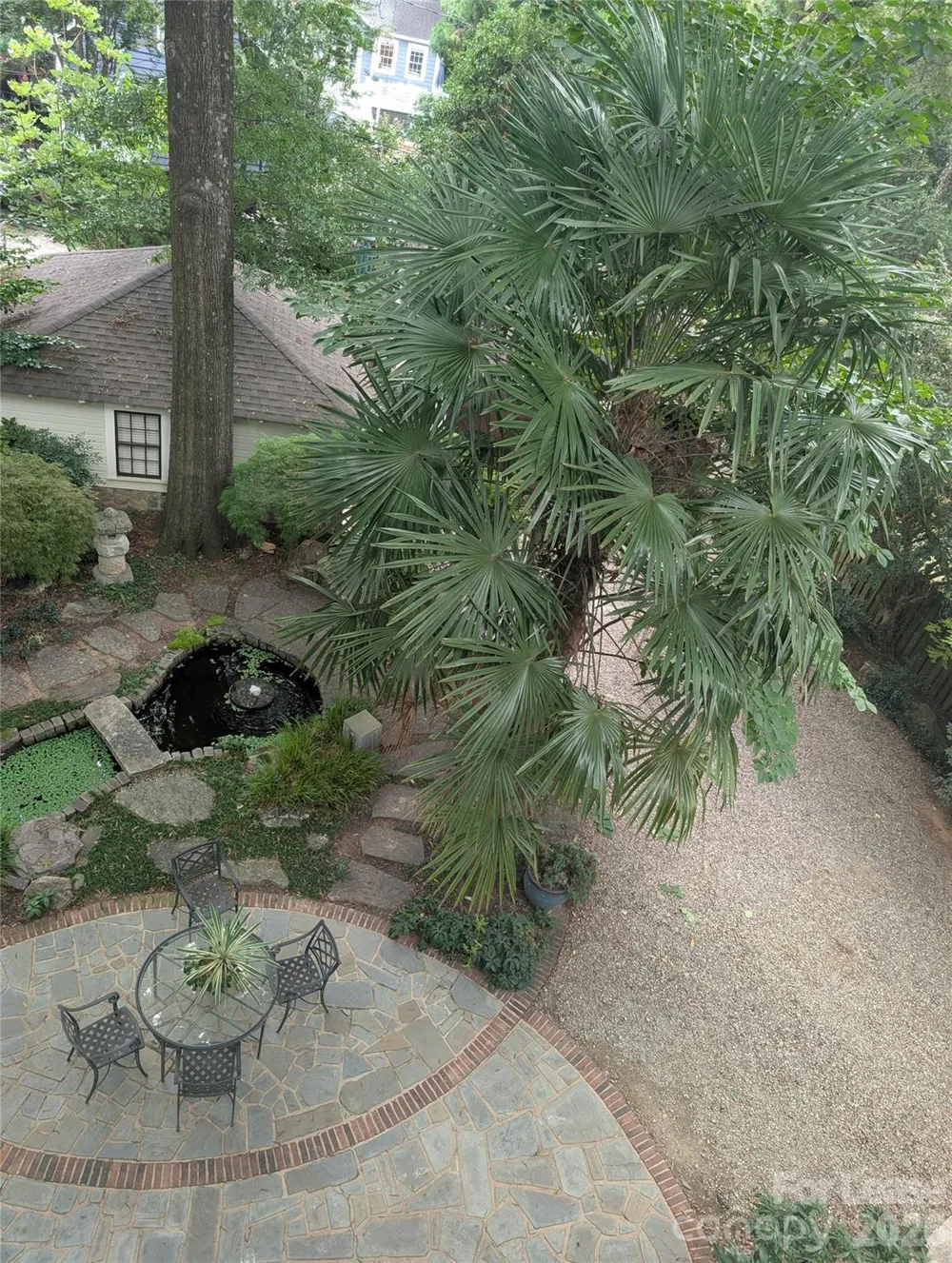 923 Henley Place Charlotte, NC 28207