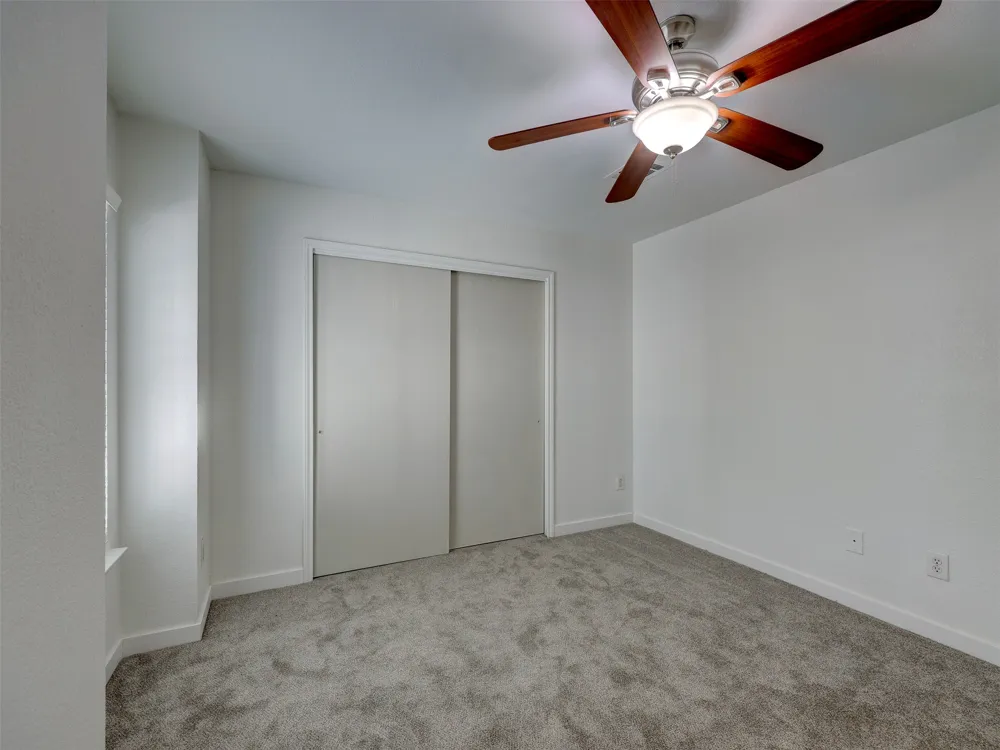 13421 Alysheba Drive Del Valle, TX 78617