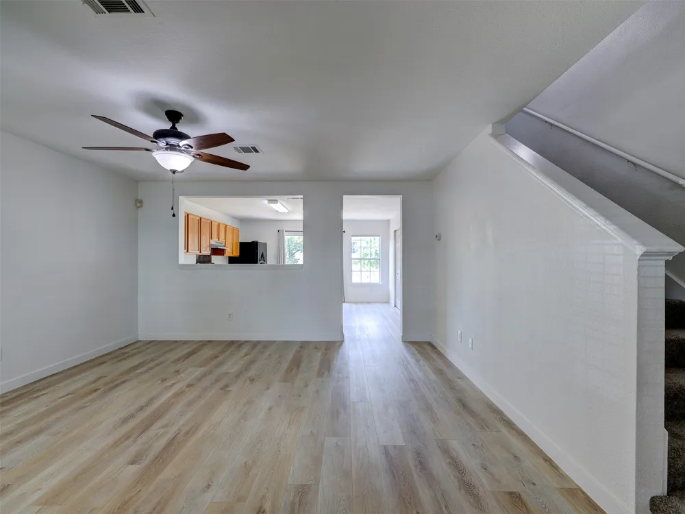 13421 Alysheba Drive Del Valle, TX 78617