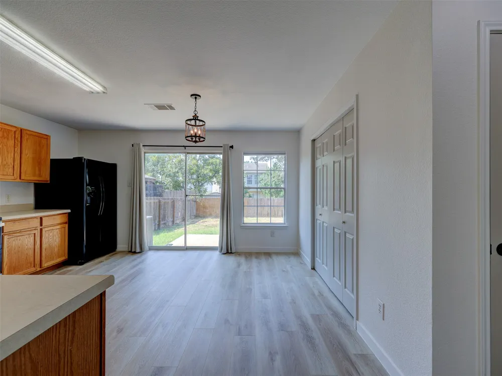 13421 Alysheba Drive Del Valle, TX 78617
