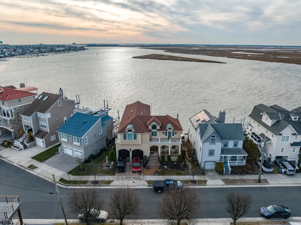 500 N Union Ave Margate, NJ 08402