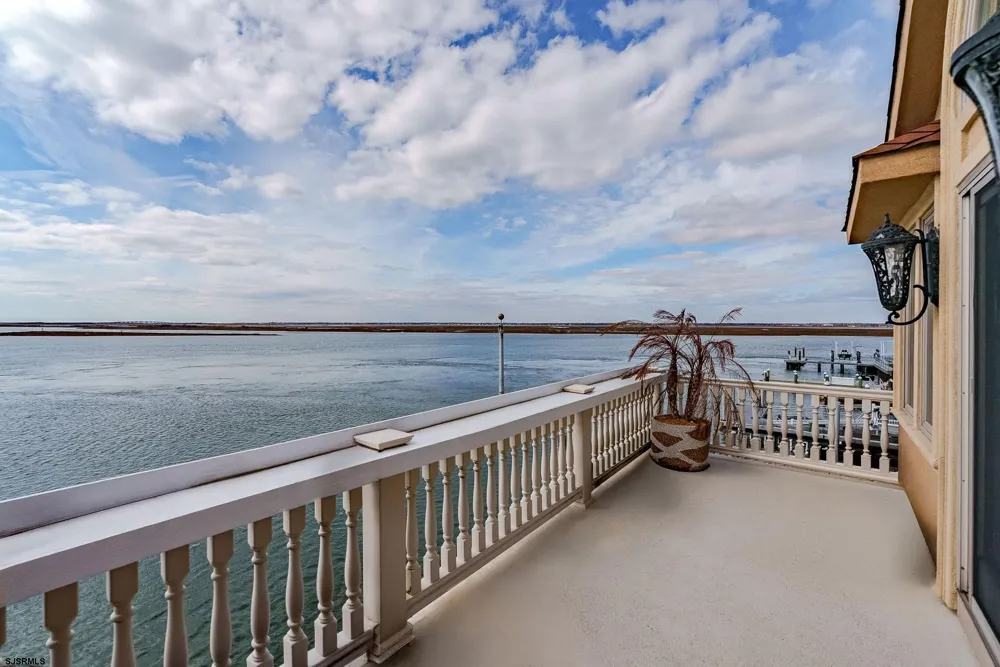 500 N Union Ave Margate, NJ 08402