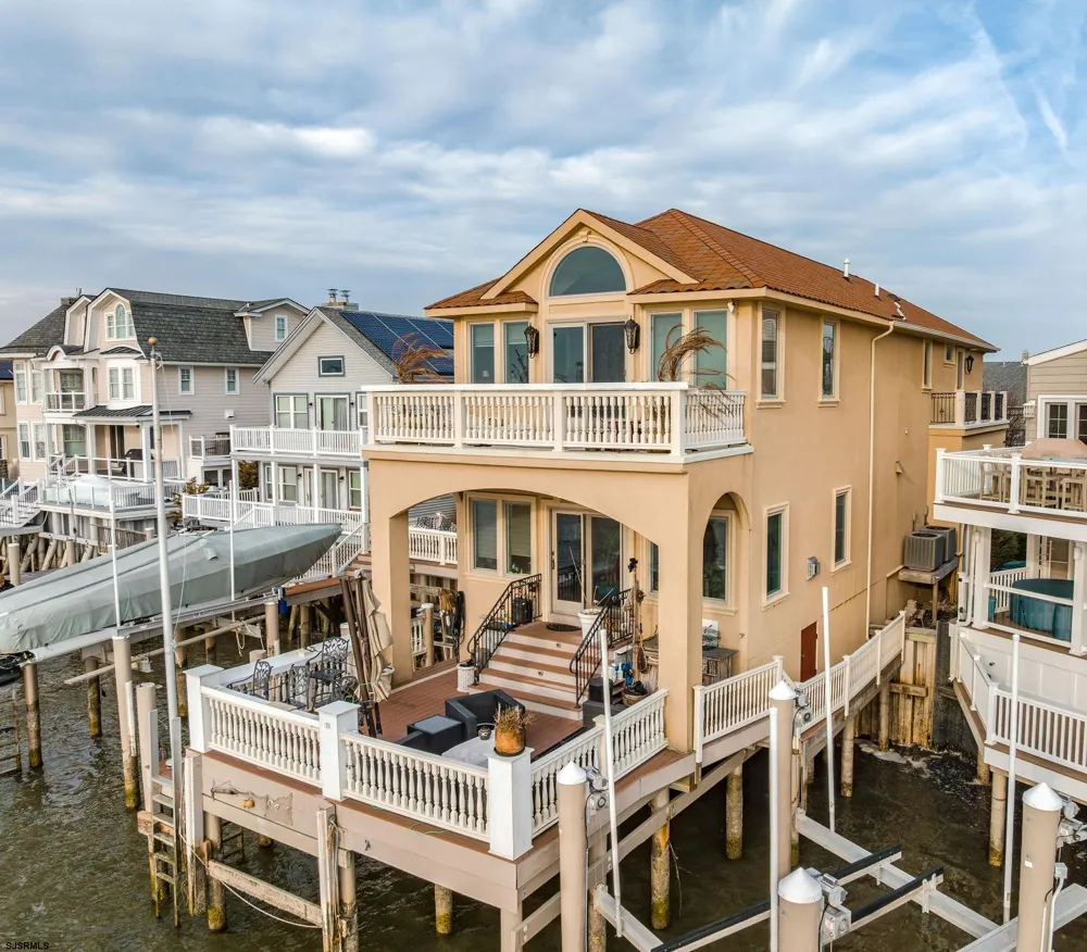 500 N Union Ave Margate, NJ 08402
