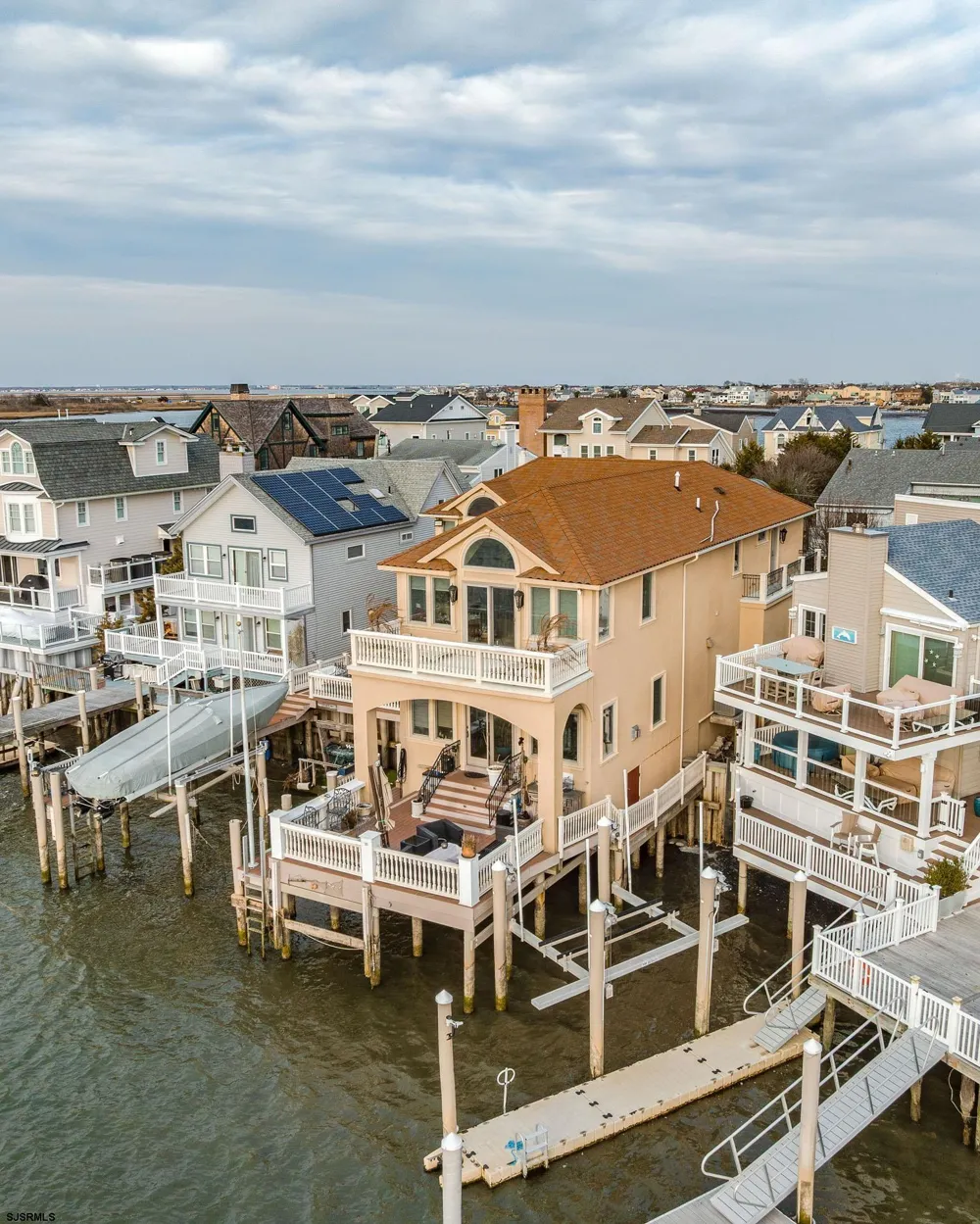 500 N Union Ave Margate, NJ 08402