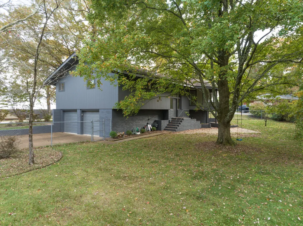 201 S Palisades Drive Signal Mountain, TN 37377