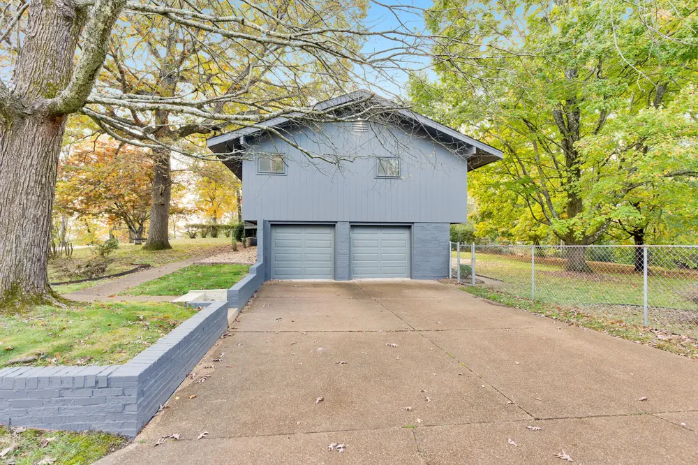 201 S Palisades Drive Signal Mountain, TN 37377