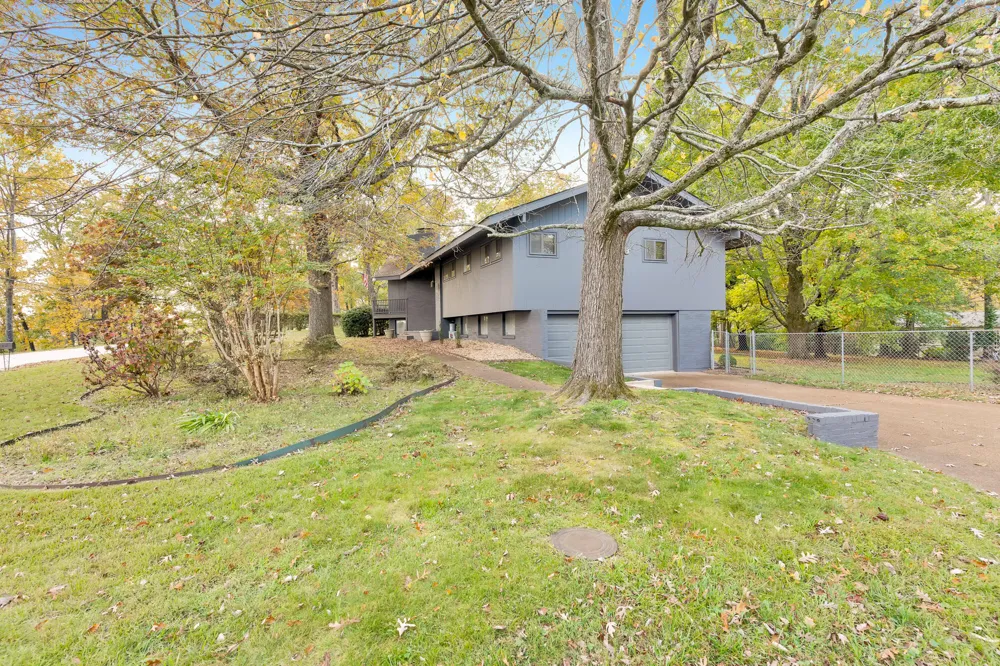 201 S Palisades Drive Signal Mountain, TN 37377